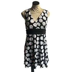White House Black Market polka dot dress Women’s Medium